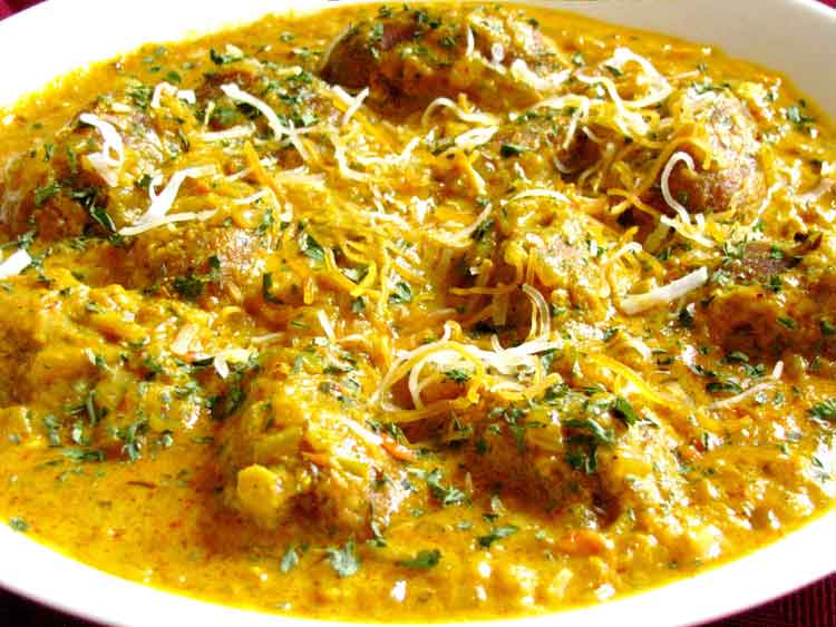spinach kofta-curry