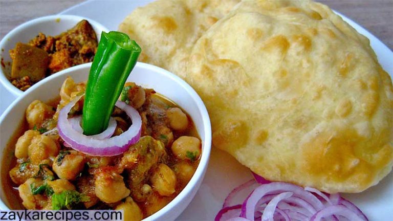 Chole bhature recipe in hindi
