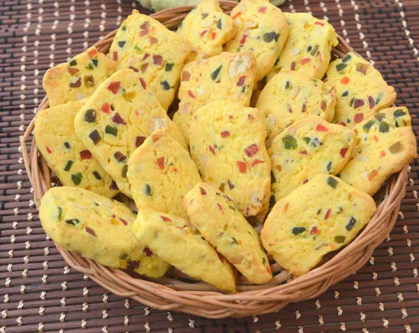 Karachi Biscuits Eggless Tutti Frutti Cookies