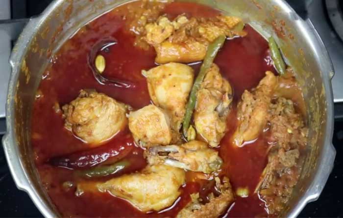  bhuna chicken masala