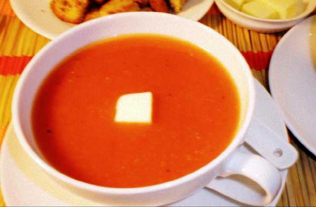 tomato carrot soup