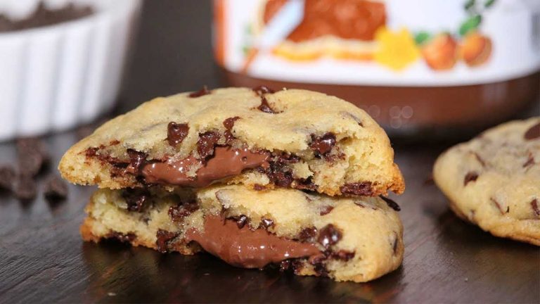 chocolate chips nutella cookies