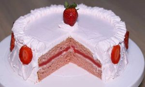 strawberry chiffon cake