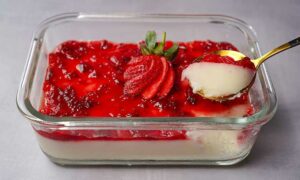 strawberry puding