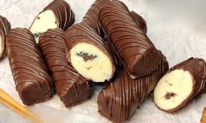 chocolate mithai roll